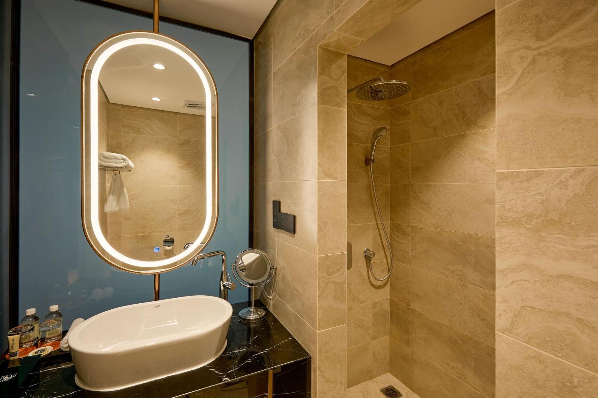 Rey Hotel Hanoi Bagian luar foto